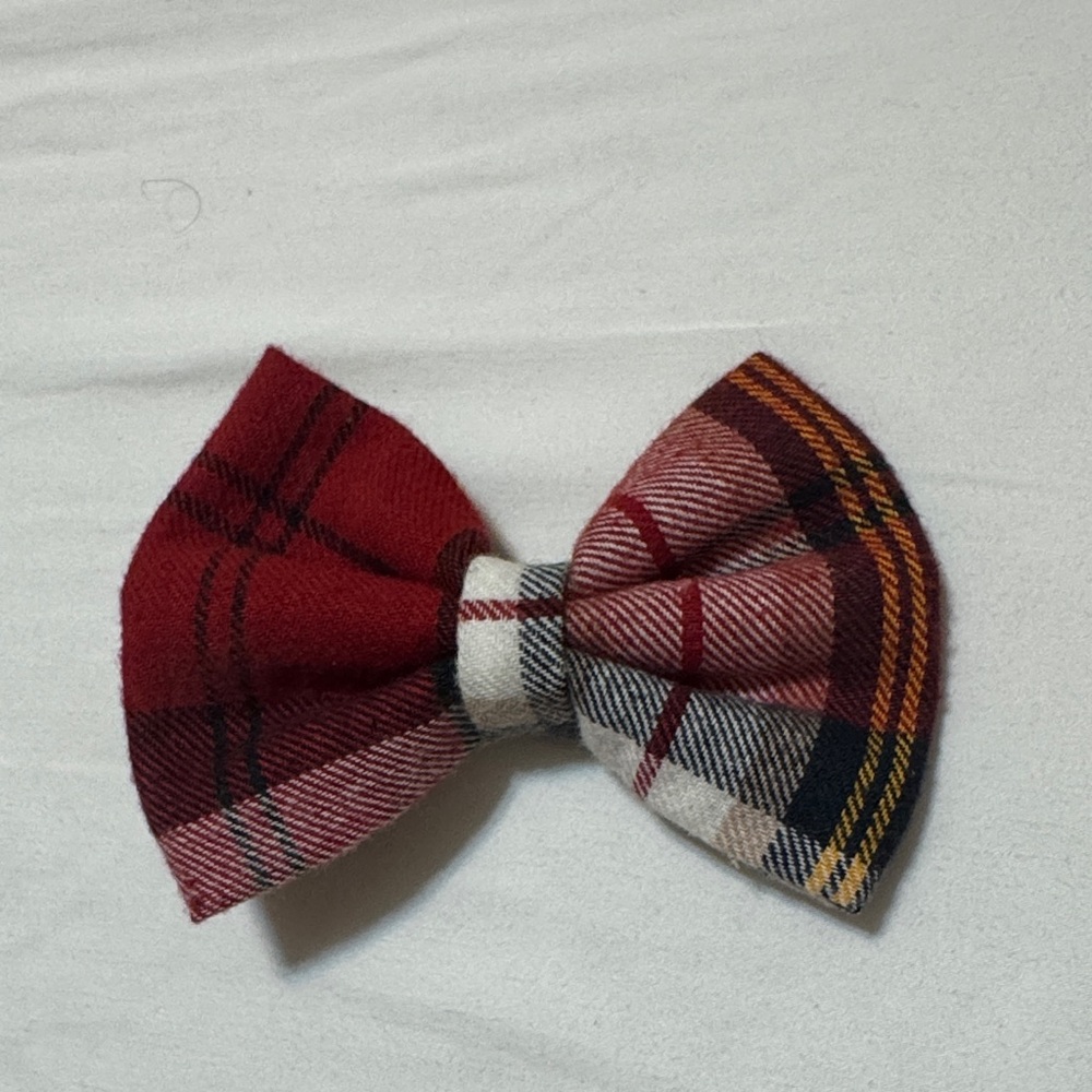 Tartan Hair Bow in Red and Black